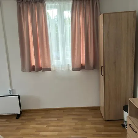 абаджийска Hostel Σάμοκοβ