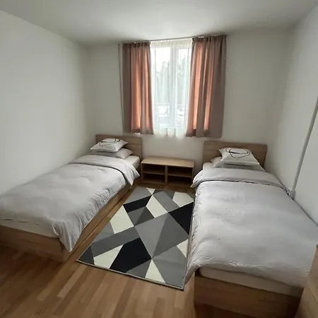 абаджийска Hostel Σάμοκοβ